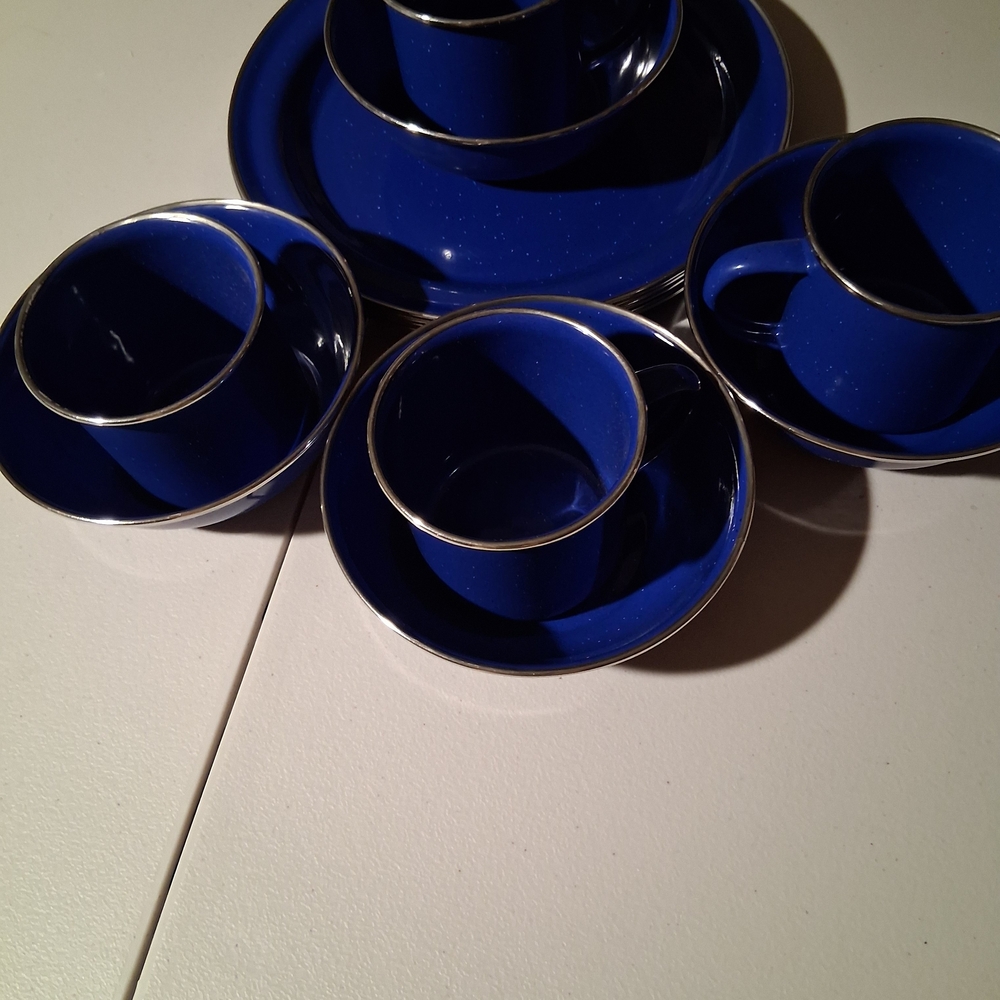 Blue Ceramic Dinnerware Set - Picture 2 of 7